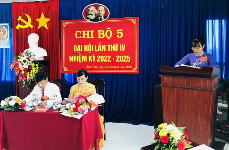 Chi bộ 5 thuộc Đảng bộ Sở Tư pháp tổ chức thành công Đại hội lần thứ IV, nhiệm kỳ 2022 - 2025