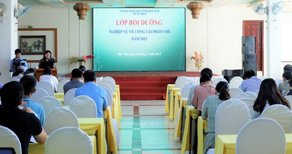 Bồi dưỡng nghiệp vụ về công tác pháp chế năm 2023