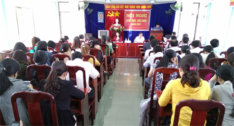 Tổ chức Hội nghị công chức, viên chức năm 2017.