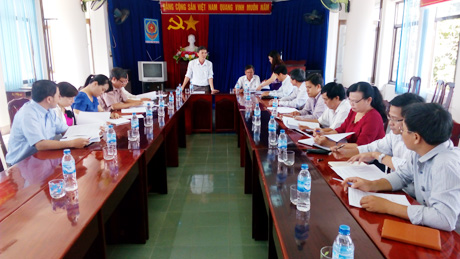 Đoàn kiểm tra Sở Tư pháp tỉnh Đăk Lắk kiểm tra công tác thi đua, khen thưởng năm 2015 tại Kon Tum.
