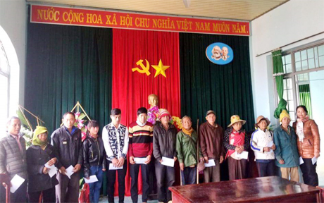 Lãnh đạo Sở thăm và chúc tết tại Xã Ngọc Linh huyện Đắk Glei.