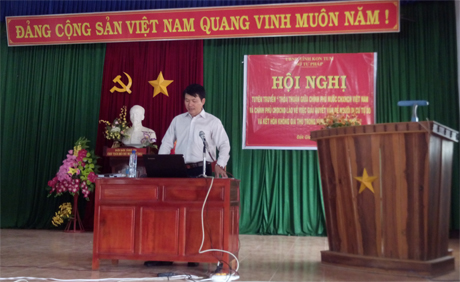 Tổ chức Hội nghị tuyên truyền Thỏa thuận giữa Chính phủ nước CHXHCN Việt Nam – CHDCND Lào về việc giải quyết vấn đề người di cư tự do và kết hôn không giá thú trong vùng biên giới hai nước.